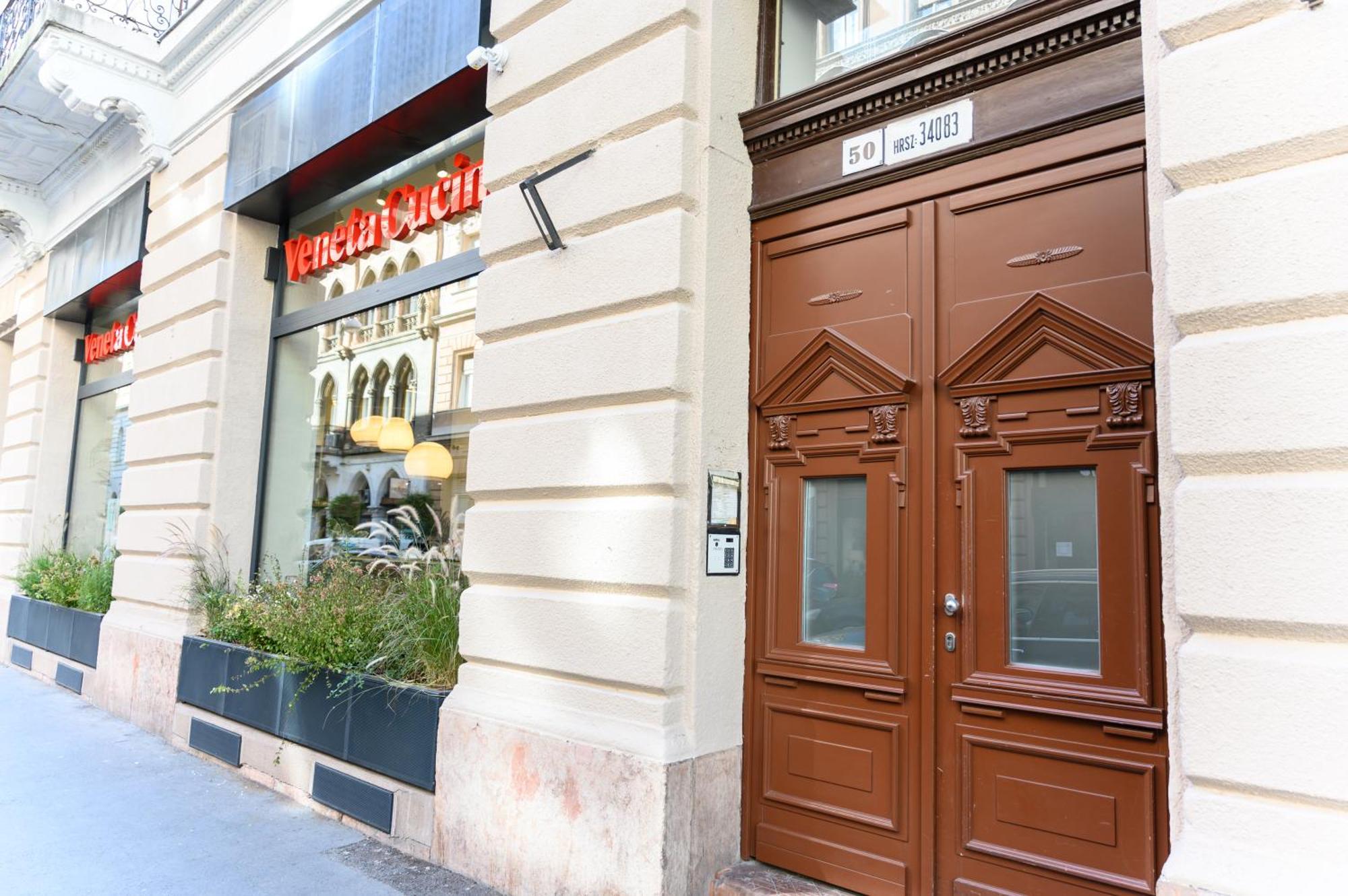 Central Home Budapest Exterior photo